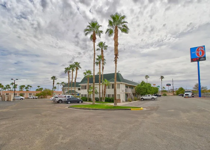 6-yuma, Az - East 3* Yuma